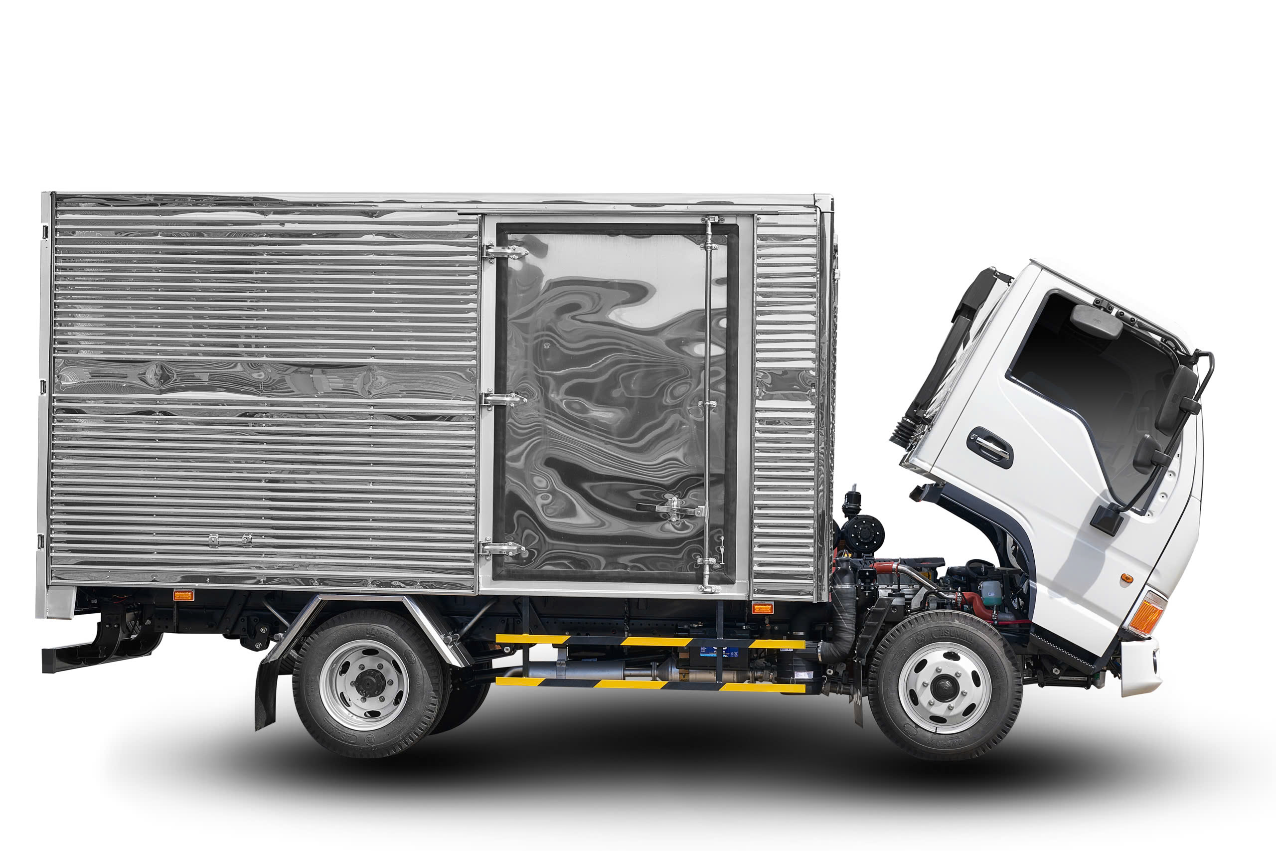 Chiều dài cơ sở tối ưu giúp xe lưu thông trong đường phố, đường hẹp dễ dàng